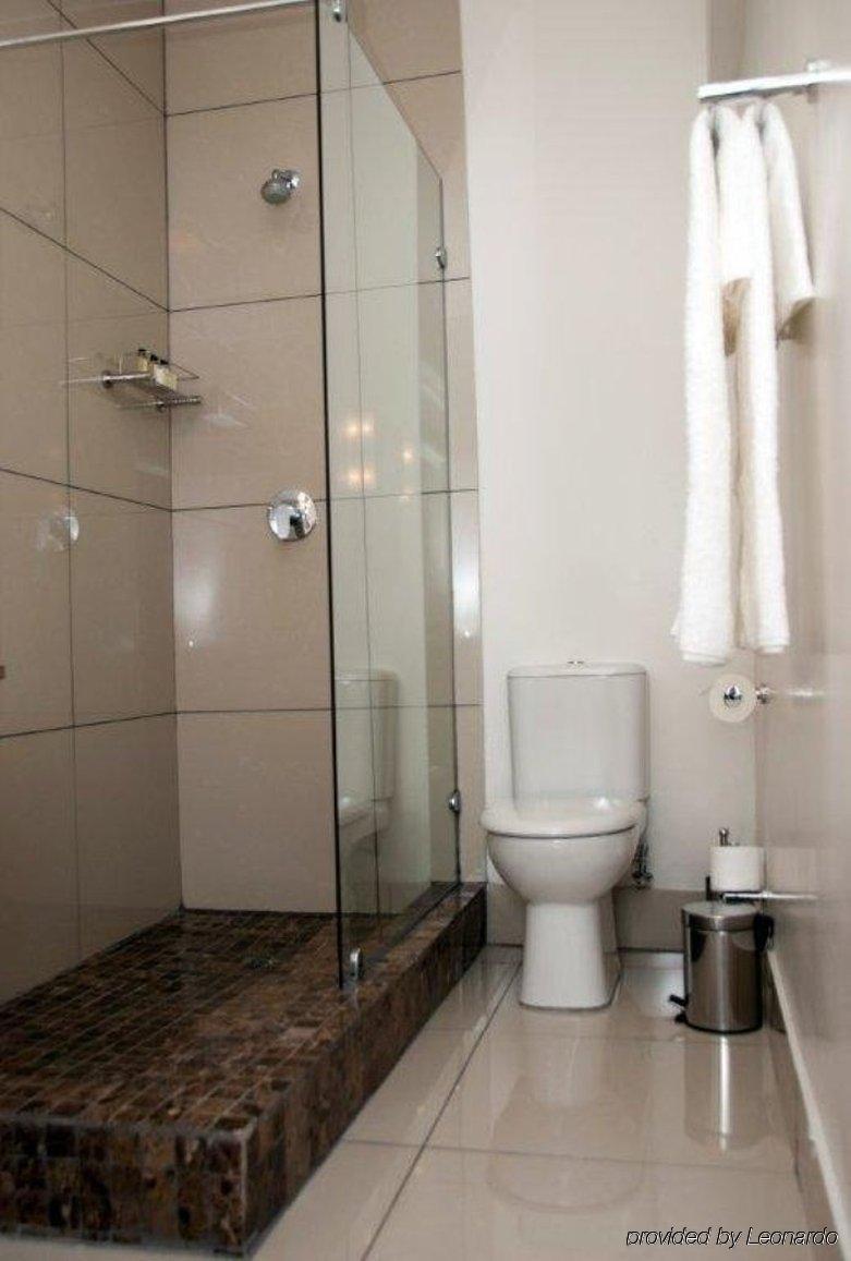 Ascot Boutique Hotel Йоганнесбурґ Екстер'єр фото